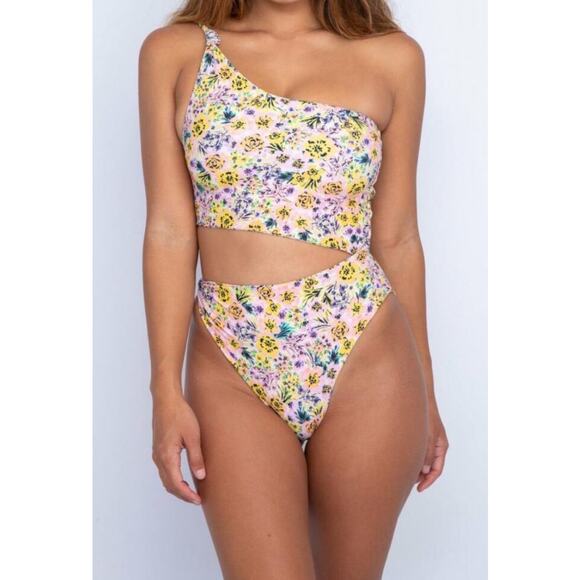 Skatie Other - Skatie Nicole one piece one shoulder swimsuit in Florence Floral Size Medium